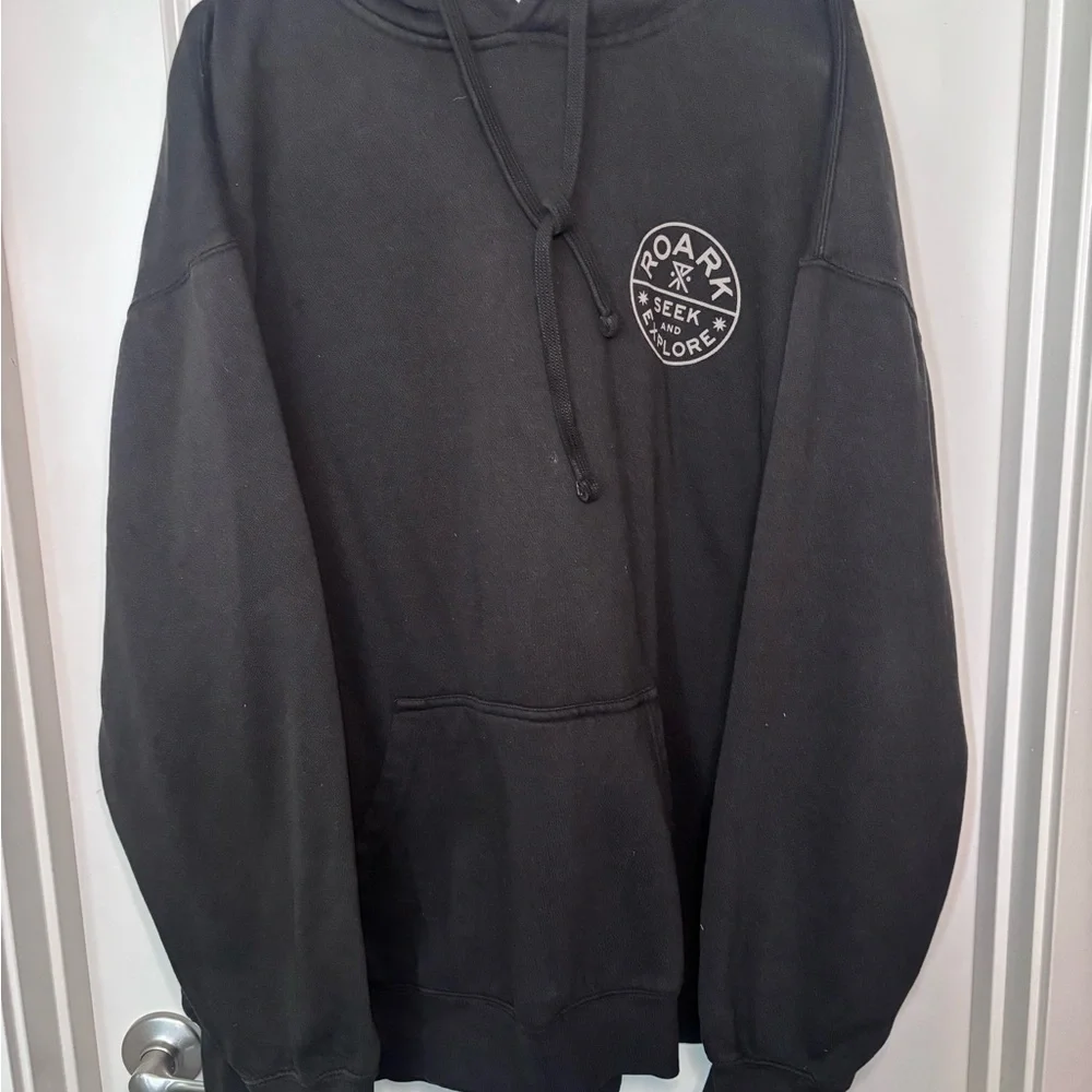 Roark Men's Black Hoodie Sweatshirt XXL “Seek and Explore”